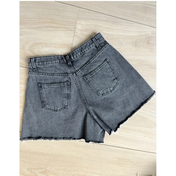 The Frankie Shop High Waist Gray Shorts - Picture 2 of 8